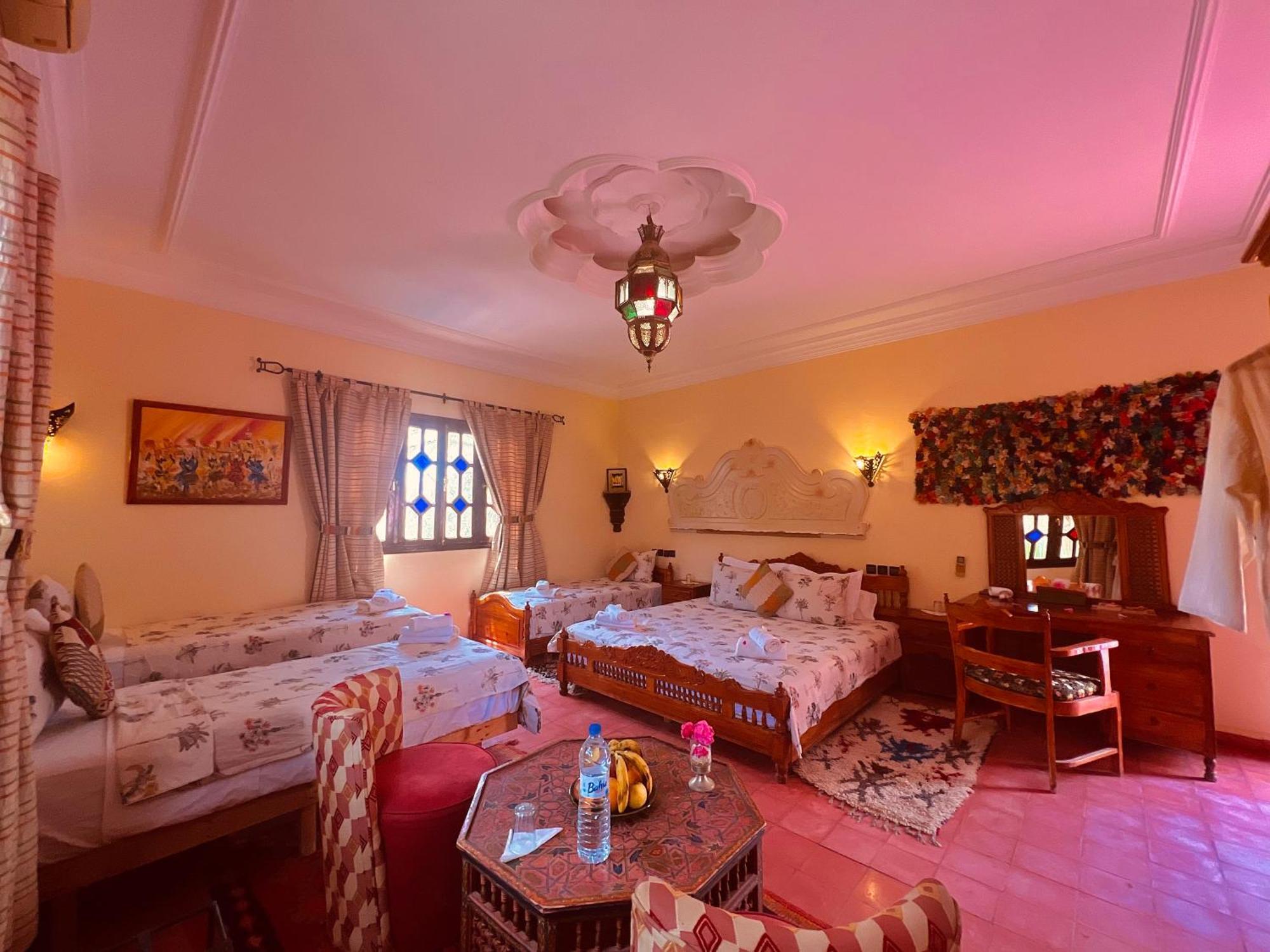 Riad Le Petit Jardin Hotel Zagora Bagian luar foto