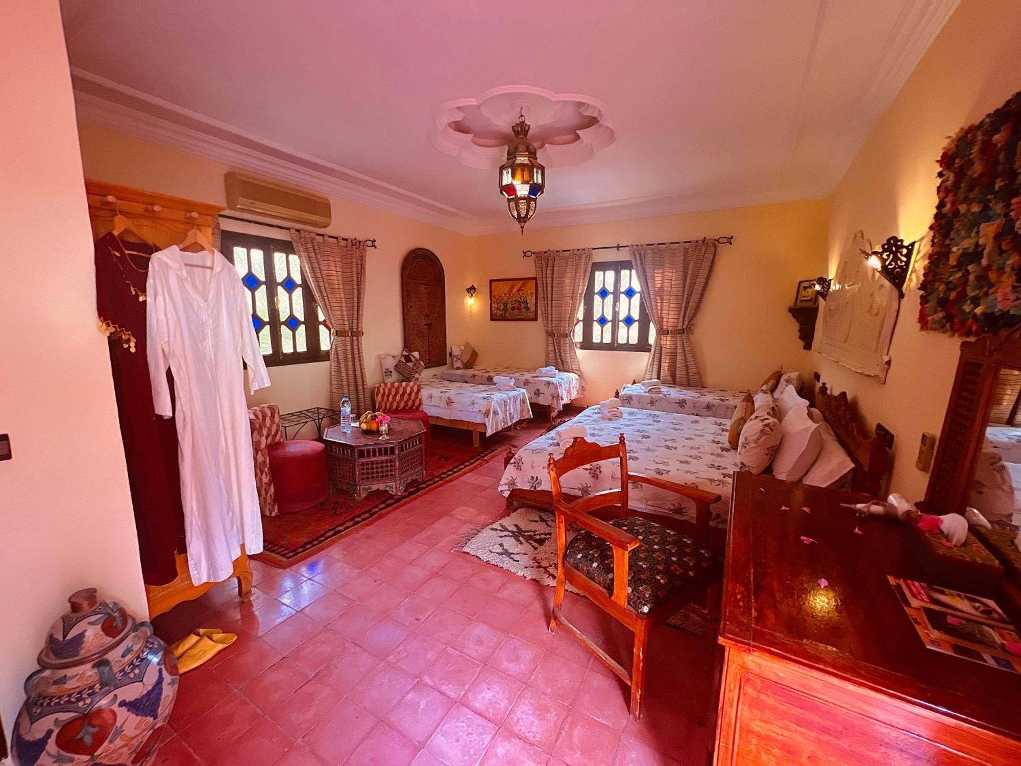 Riad Le Petit Jardin Hotel Zagora Bagian luar foto