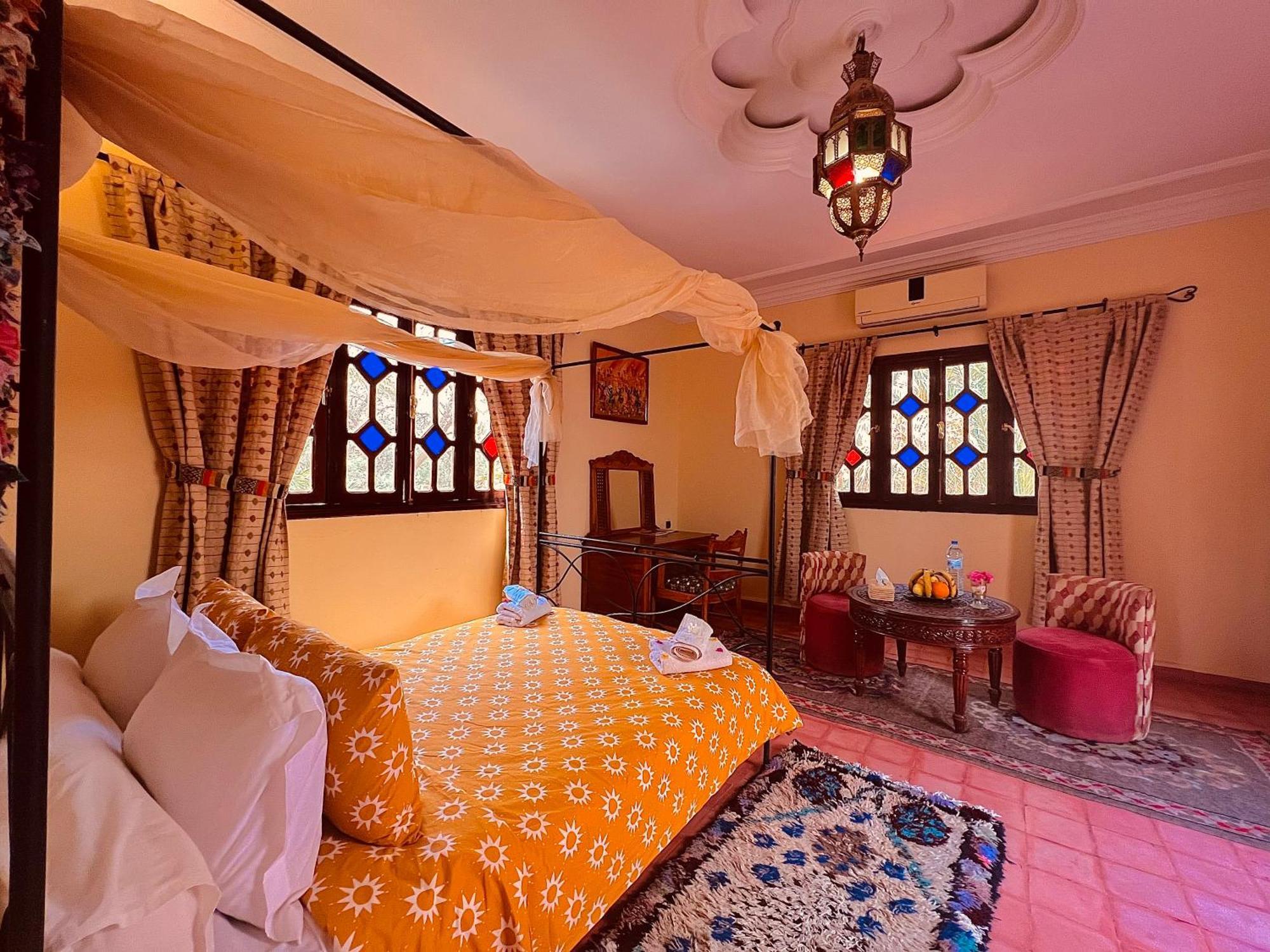 Riad Le Petit Jardin Hotel Zagora Bagian luar foto